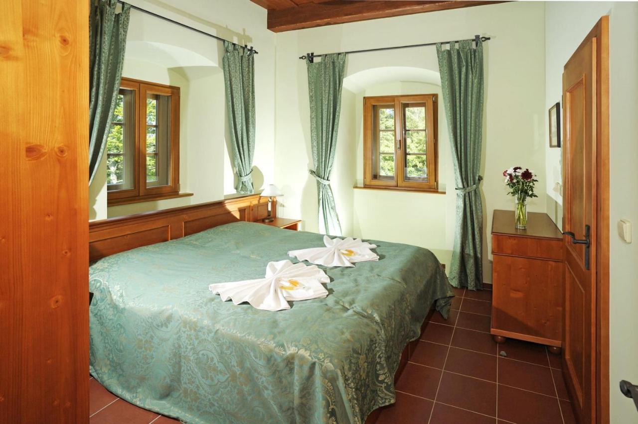 Hotel Kristin Hradek Decin Luaran gambar