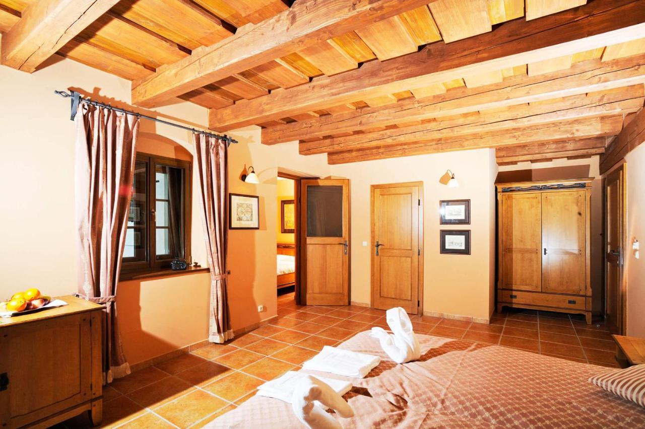 Hotel Kristin Hradek Decin Luaran gambar