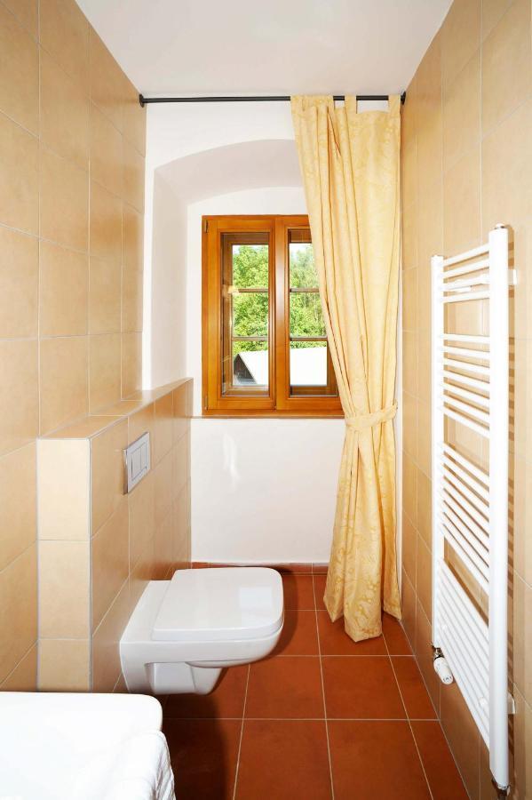 Hotel Kristin Hradek Decin Luaran gambar