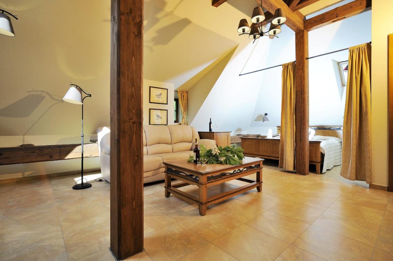 Hotel Kristin Hradek Decin Luaran gambar